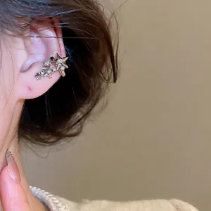 Manchette D'oreille Étoile Pour Femmes Sans Perçage Alliage Zircon Incrusté Étoiles Boucle D'oreille Mode Bijoux Couleur Argent