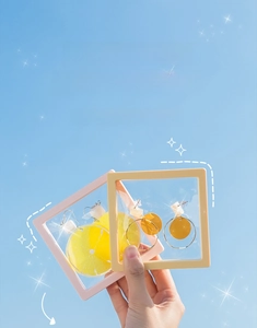Close-up of portable PE film jewelry boxes for earrings with transparent anti-oxidation seal