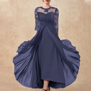 Dunkelblaues Abendkleid aus Spitze und Chiffon mit ausgestelltem Rock für Brautjungfern