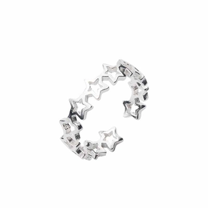 Anello regolabile da donna con motivo a stella traforato e design minimalista argento