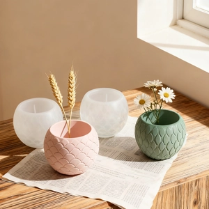 Creative round fish scale textured resin molds for DIY gypsum candle cups in four colors