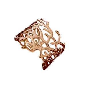 Minimalist gold hollow coral branch open bangle with a chic organic vine metal structure