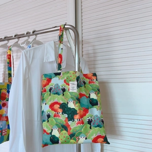 Sac fourre-tout en toile imprimé d'animaux mignons avec motif de forêt et anses souples