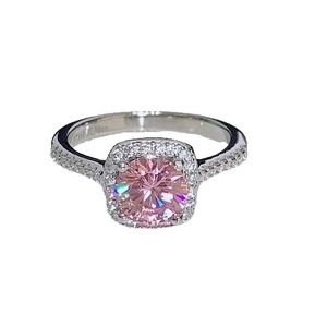 Luxurious PT950 platinum halo ring featuring 1ct round pink diamond with pavé setting