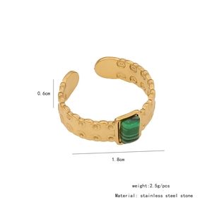 Detail showing gold malachite ring dimensions 0.6cm width and 1.8cm diameter
