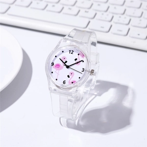 Detailansicht der Flamingo Kinderuhr mit transparentem Armband und rosa Zifferblatt
