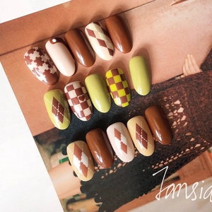 Adesivi per unghie retrò scozzesi, 15 pezzi, nei toni marrone, beige e verde avocado