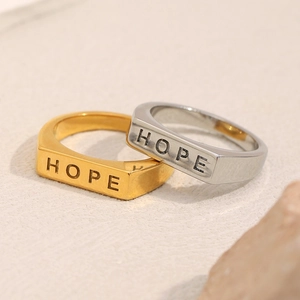 Anelli minimalisti in acciaio inossidabile oro e argento con incisione HOPE