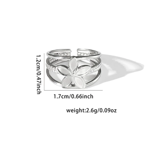 Bague réglable à trois couches en acier inoxydable avec un motif de fleur à cinq pétales