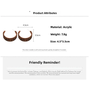 Spécifications des boucles d'oreilles créoles C léopard en acrylique avec tiges en argent