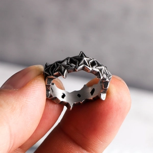 Retro punk star ring with distressed silver finish and layered five-point star design