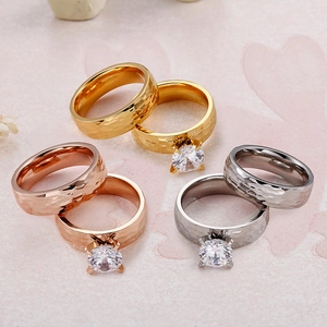 Three-color titanium steel couple rings with hammered texture and crystal stone sets
