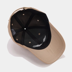 Berretto da baseball kaki traspirante con ricamo ad aquila e fodera interna premium