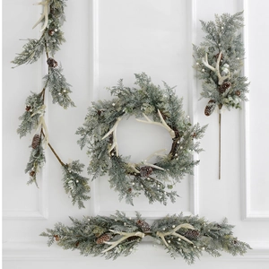 Ghirlanda di Natale Innevata Nordica Decorazione per Porta in Rattan Pigna Artificiale Corno di Cervo Ghirlanda Invernale Casa