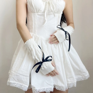 Sweet Japanese Lolita white knitted arm warmers with black ribbon bows for women