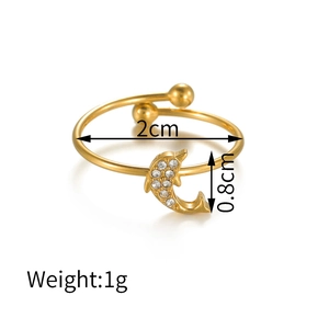 Detailed size chart showing 18K gold dolphin ring dimensions and 1g lightweight design