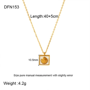 Detailed dimensions of 18k gold shell pendant necklace with shell motif and adjustable chain