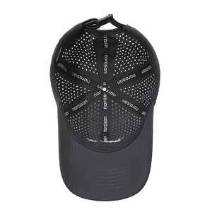 Quick-dry breathable black baseball cap with mesh fabric and adjustable strap closure