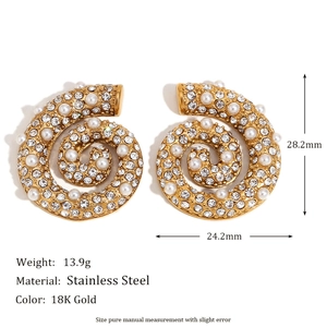 Vintage geometric spiral earrings in 18K gold plated steel with pearls and crystals