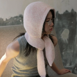 Cozy light pink knitted hood scarf for women featuring a vintage french soft wool style