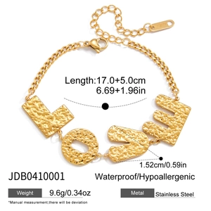 Detail view of gold LOVE bracelet showing 17+5cm length and 9.6g weight specs