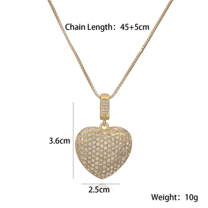 Detailed size measurement of 18K gold plated heart pendant necklace with dimensions