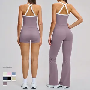 Yoga-set voor dames met cross-back sportbeha en nauwsluitende sportlegging in pasteltint