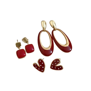 Vintage style red oil heart and pearl earring set with gold accents in three pairs