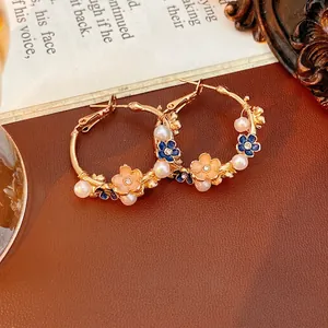 Enamel Flower Artificial Pearl Hoop Earrings Vintage Alloy Floral Rhinestone Retro Chic Jewelry With Silver Earring Post