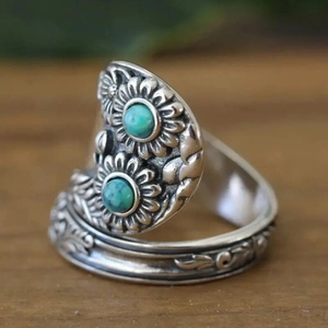Vintage sunflower spoon ring with turquoise inlays and rustic silver finish