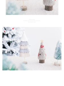 Decorazione creativa da scrivania per albero di Natale in feltro con base in legno per le feste.