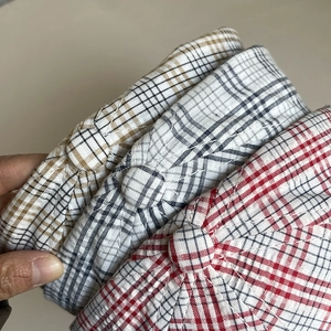 Casquettes de baseball à carreaux classiques en rouge, gris et marron pour femme