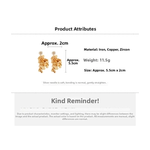 Detail specifications of gold tassel earrings with sequins and cubic zirconia measurements