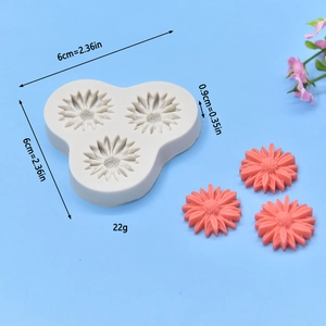 Three-hole daisy silicone mold for DIY soap and fondant making with floral texture