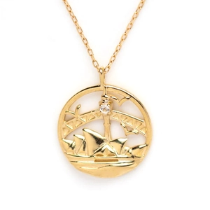 Detailed close-up of golden S925 silver necklace featuring Sydney Opera House landmark pendant