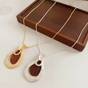 Vintage Bohemian Water Drop Pendant Necklace Long Sweater Chain For Women Alloy Copper And Wood Chip Inlaid Jewelry
