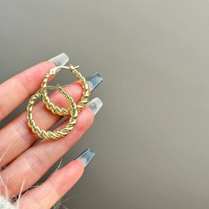 French vintage gold twisted hoop earrings with elegant rope texture for women's jewelry