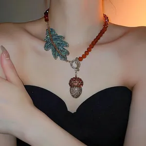 Collier Pendentif Gland Vintage Avec Perles De Verre Ambre Et Feuille De Chêne En Strass Bleu Pour Femmes Style Rétro