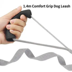 Laisse pour chien de 1,4m avec poignée en mousse ergonomique et corde tissée réfléchissante