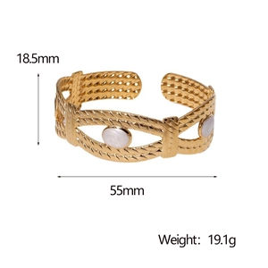 Mesures du bracelet manchette tressé doré de 18,5 mm de large et d'un poids de 19,1 g