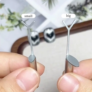 Y-shaped metal cat eye nail art magnets in small and big sizes for manicure styling
