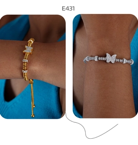 Détails des bracelets à perles dorées et argentées avec breloques papillon scintillantes