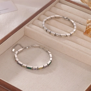 Minimalist square zircon link bracelet with adjustable silver chain in jewelry box