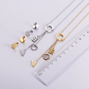 Detailed size measurement of the heart shell letter tassel necklace and stud earrings set