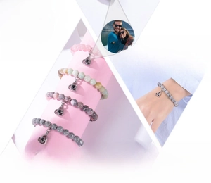 Détails du bracelet 8mm en pierre naturelle avec pendentif cœur à projection