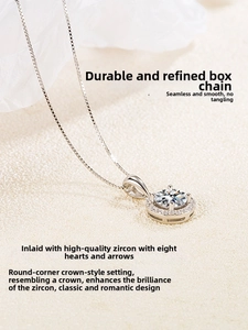 Detail showing high-grade round cubic zirconia with Eight Hearts and Arrows cut on silver box chain