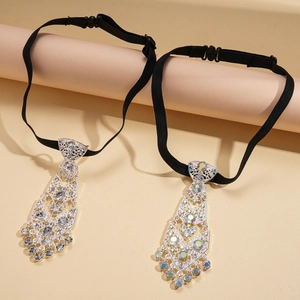 Sparkling rhinestone geometric tie tassel necklace with adjustable black elastic band
