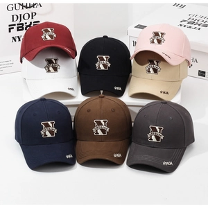 Détails des casquettes de baseball en coton multicolores avec broderie vintage N