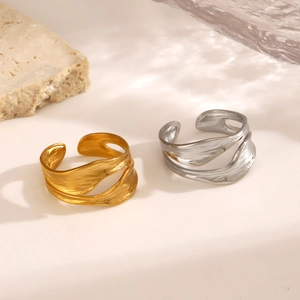 Minimalist 18K gold and silver plated stainless steel rings with wavy ripple texture
