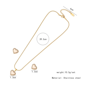 Detailed size specifications for the stainless steel heart necklace and earrings set